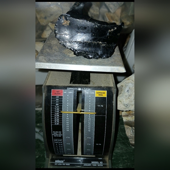 Large Raw Obsidian ⬛ Specimen - Picture 9 of 10